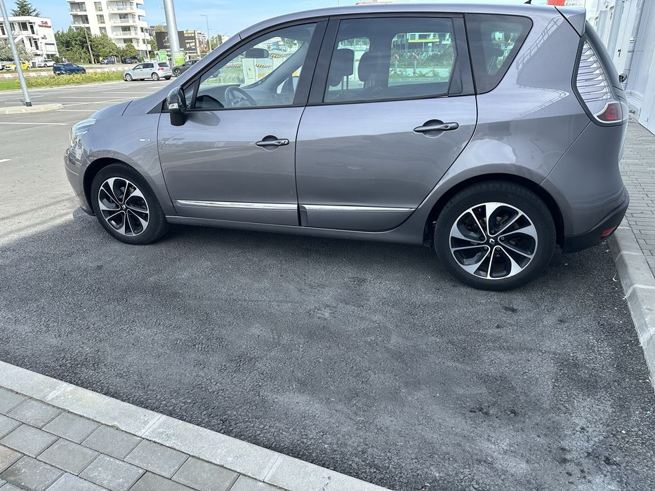 RENAULT Scenic 2015 — imagine 3