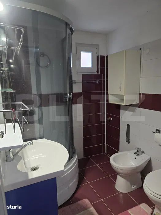 Casa cu 3 camere, 70 mp, teren 1.400 mp, anexe, zona Faragau
