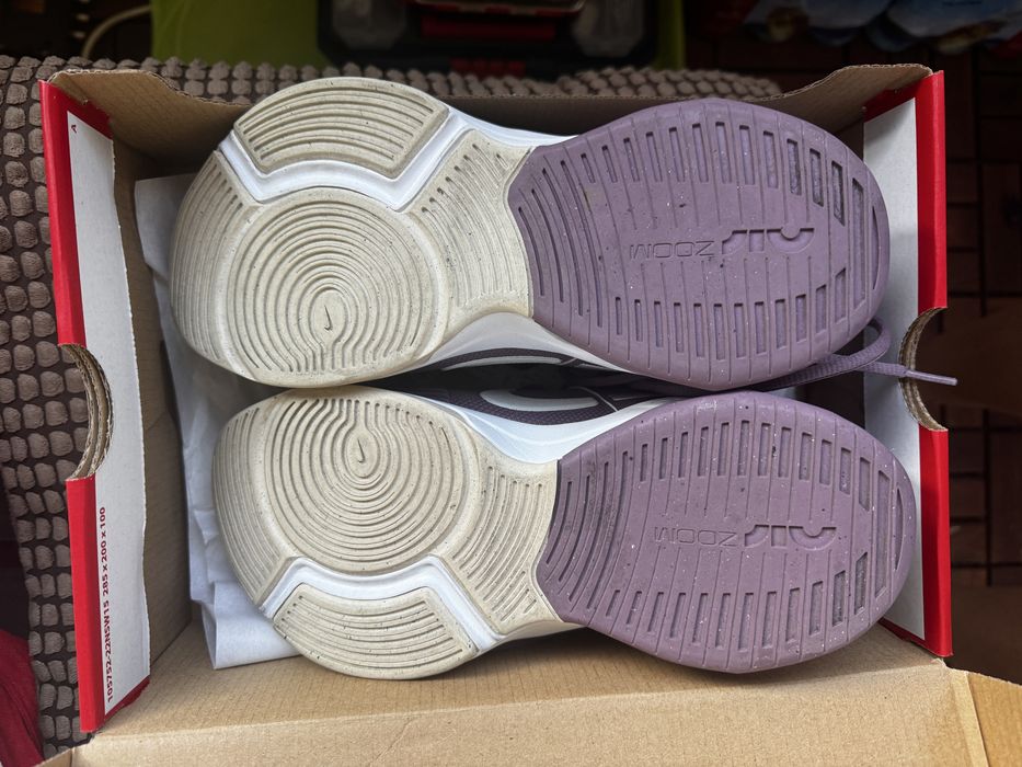 Дамски маратонки Nike Uplift SC 37.5 - Нови