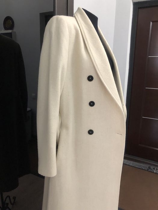 Теплое пальто Mango