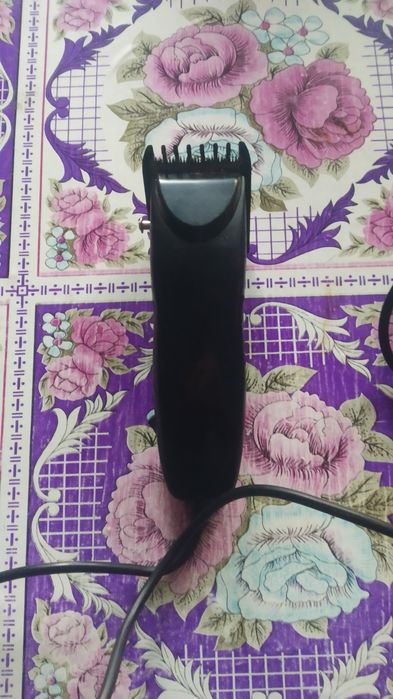 Продам машинку для стрижки волос отдам недорого