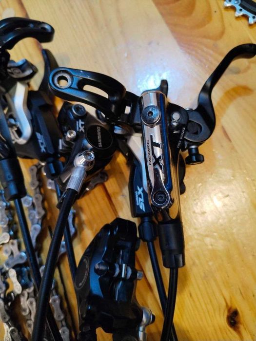 Продам тормоза Shimano XT и манетки Shimano SLX I Spec B