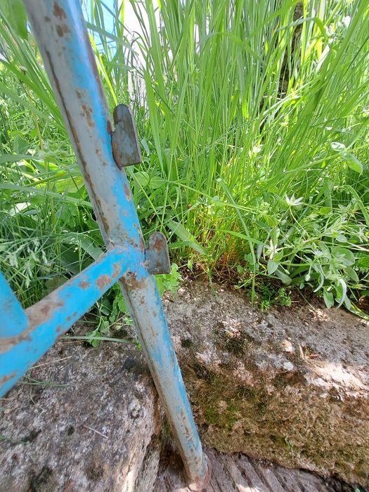 Винтидж табли за единично легло, ръчно рисувани. легло .