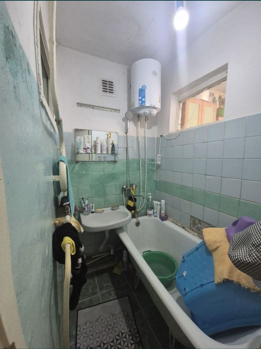 Продаётся 2-комнатная