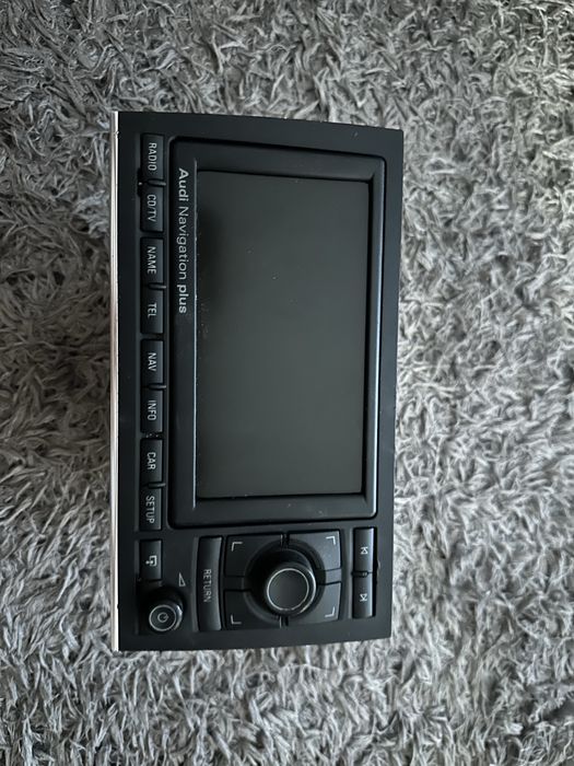 Оригинална мултимедия за Audi A4 B7