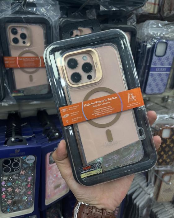 Премиум Чехол для iPhone 16 Pro Max KAJSA GOLD