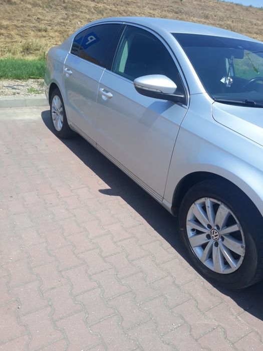 Volkswagen o passat  B 7 2014