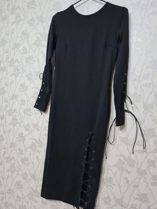 Продам платья новые