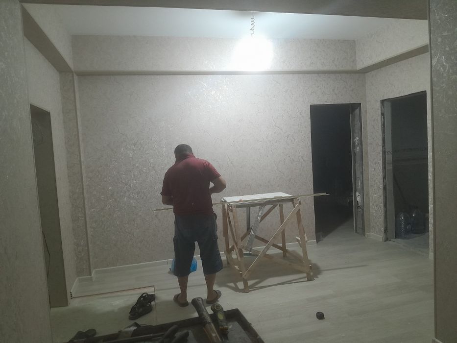 Поклейка обойев ламинат эмуляция косметический гипсакартон падключ