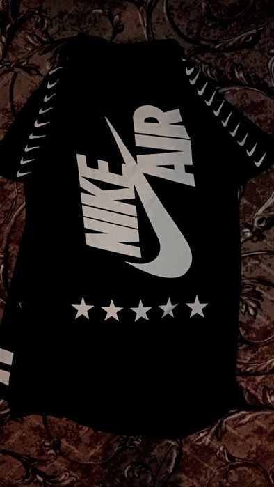Tricou negru Nike / Nike Air
