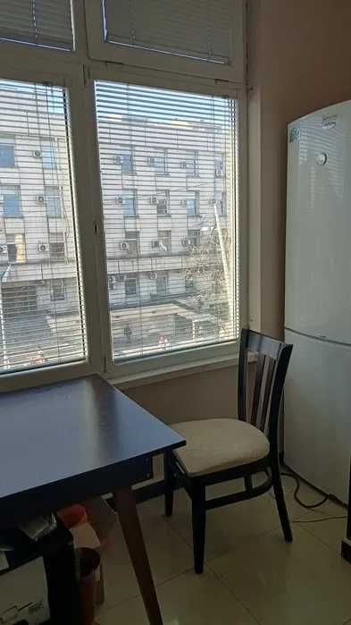 Продава се Тристаен апартамент в Велико Търново, Център - 75 кв.м за 1586 €/кв.м - Снимка #1