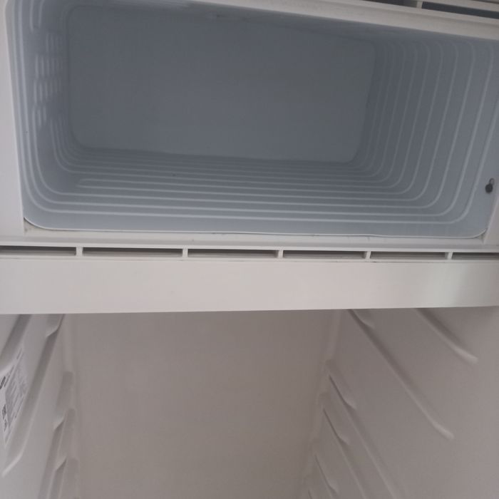 Холодильник Бирюса