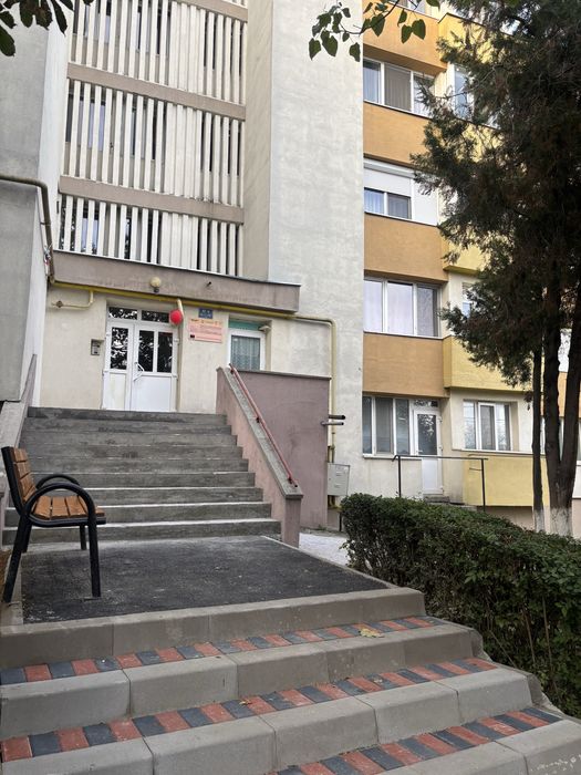 Inchiriez apartament 1 camera Str Dumbrava 36mp