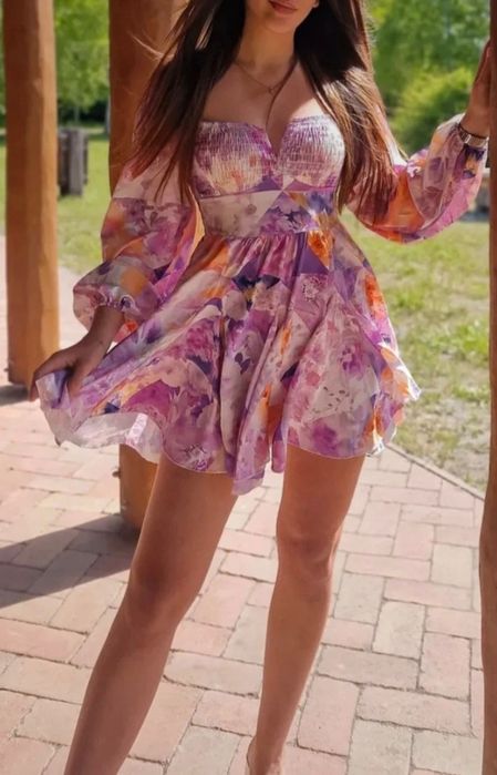 Rochie Noua  superba înflorata