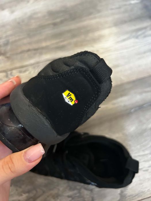 Оригинални nike vapormax plus