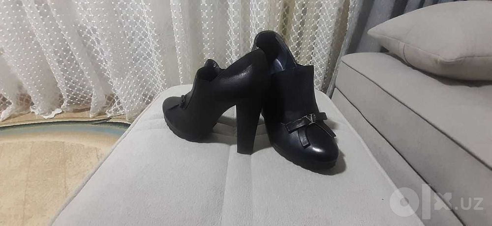 Туфли женские кожаные