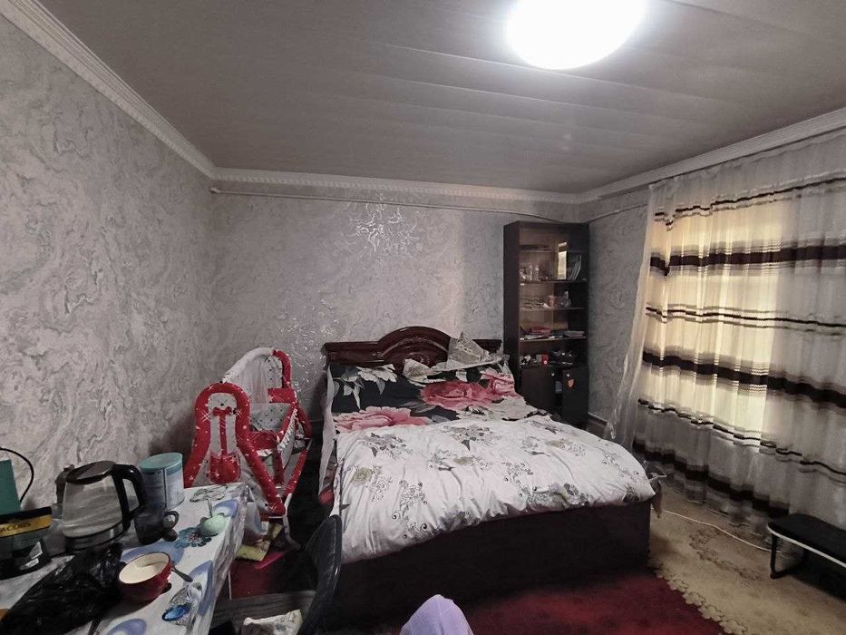 Продается на Сергели 4, Турон 13 станция метро 1 линия участок 6 соток