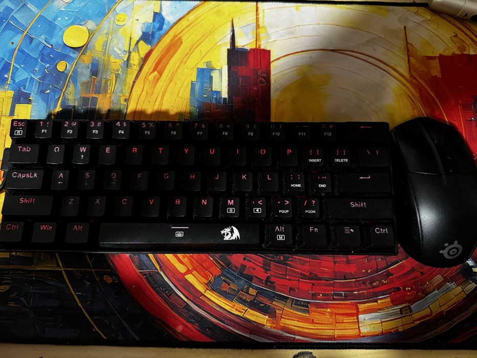 Acer Nitro 5, Monitor Samsung 180hz, Tastatura RedDragon, Mouse