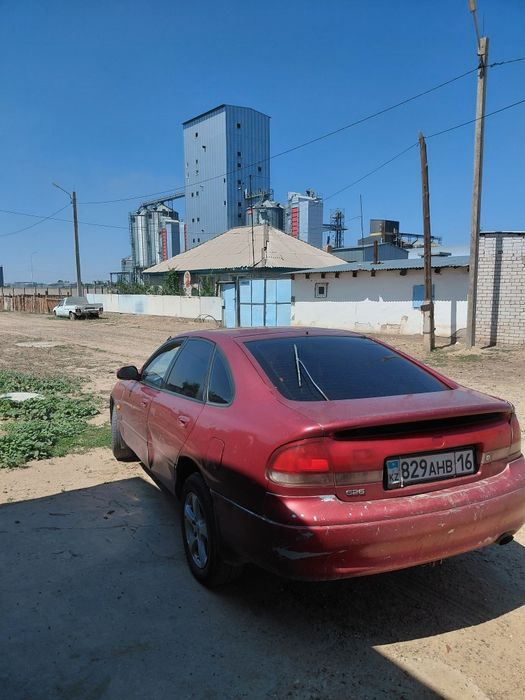 Продам мазда кронос