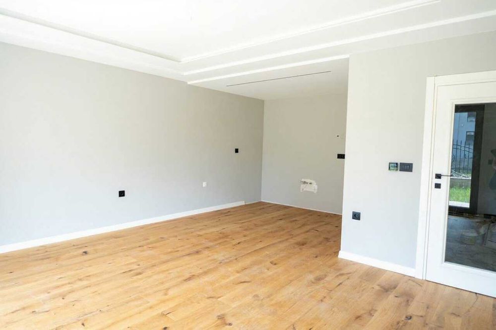 Продава се Двустаен апартамент в Пловдив, Център - 75 кв.м за 2048 €/кв.м - Снимка #10