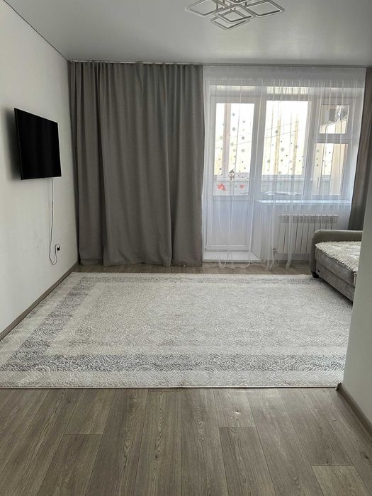 Продам 1 ком в 19 мкр