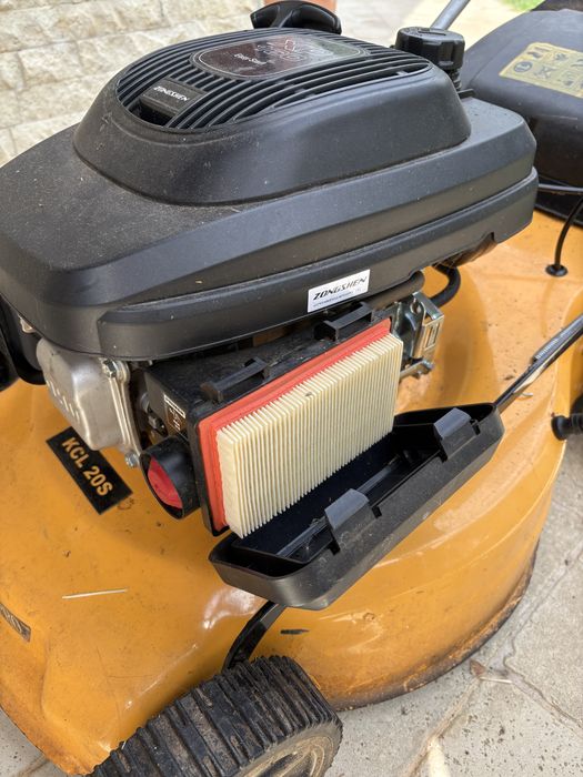 Mașină de tuns gazon autopropulsată Zongshen XP160 – pentru reparație/piese