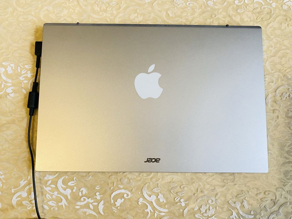 Продам ноутбук Acer Aspire 3