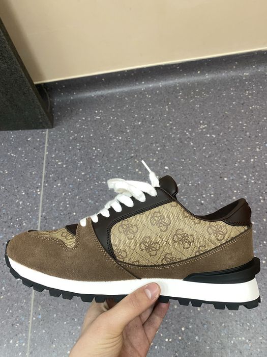 Мужская обувь Guess