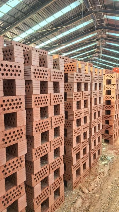 Красный кирпич  Жжонный