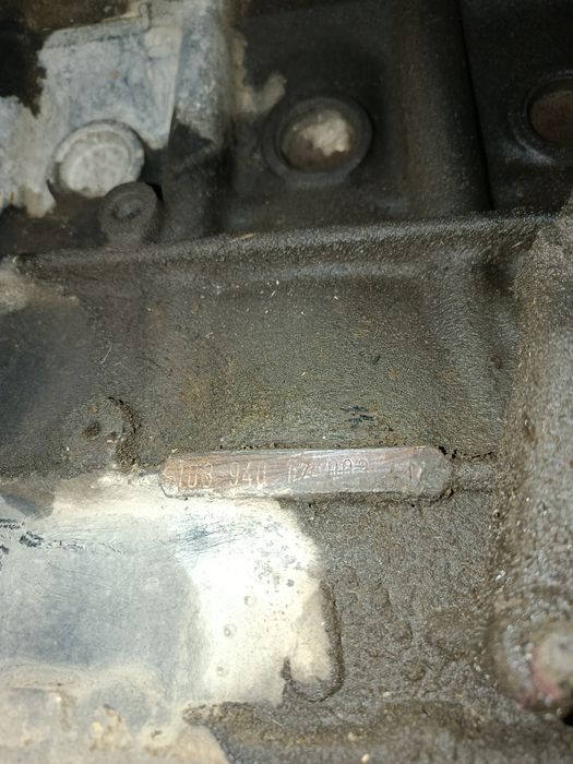 Двигатель Мерседес м103 2.6