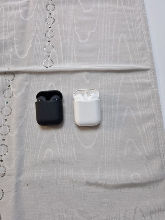 Căști wireless universale