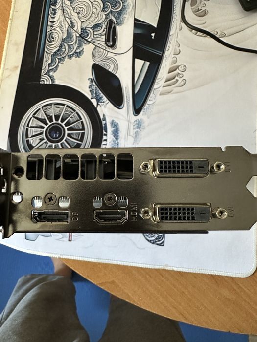 Две видеокарты 1050Ti 4GB/1060 6GB