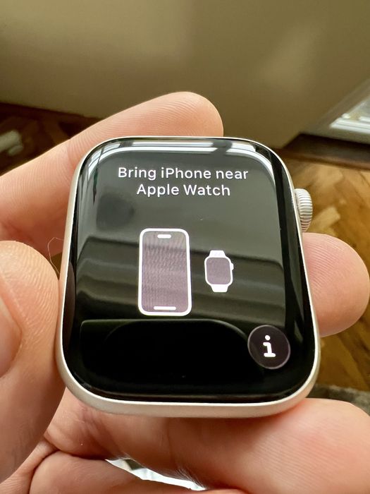 Смарт часовник Apple Watch Series 8 45mm Starlight