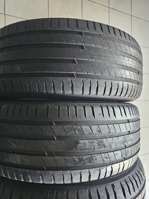 235/60R18 Michelin Latitude sport 3 DOT 2022