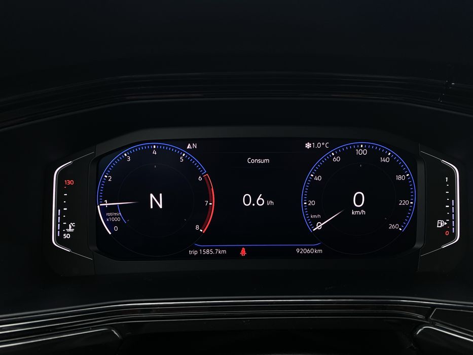 Proprietar Vand Volkswagen T-CROSS 1.0 TSI / DSG /2019/TVA DEDUCTIBIL