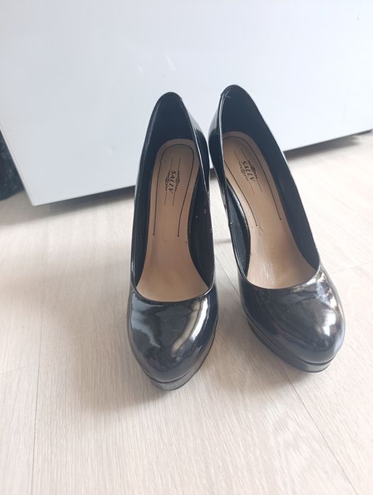 Туфли женские шпилька