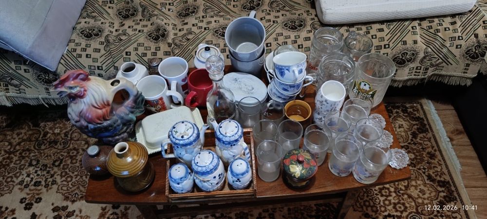 Продам различную кухонную утварь и предметы декора в хорошем состоянии