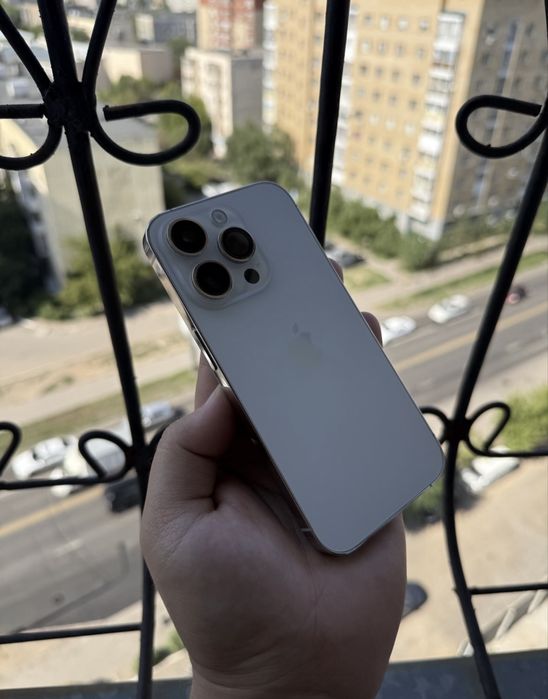 Айфон 14 про 128 гб белый