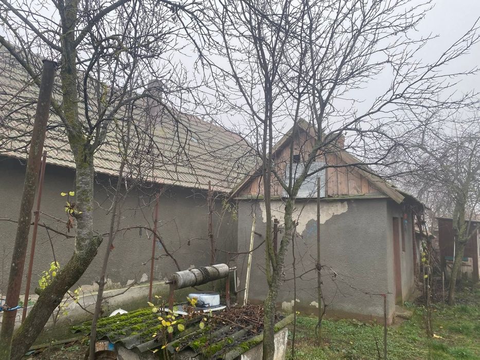 Vând casă în Cheresig