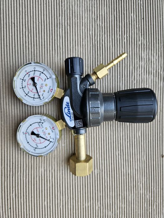 Regulator linde 300bar / 16bar Azot
