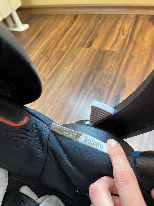 Комплект Stokke®: столче за кола + Isofix база + количка