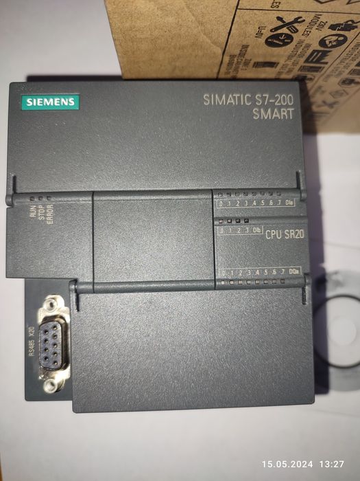 Цифровой контроллер siemens simatic S7-200 .