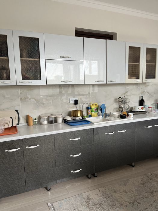 Продам кухонную гарнитуру