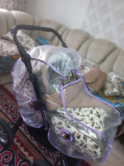 Детская коляска "Пилот"