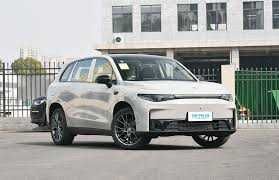 LEAPMOTOR C10 Premium Dop 210km Naqd va Nasiya Savdo Mavjud