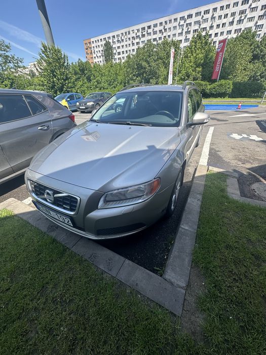 Volvo V70 perfect functionala