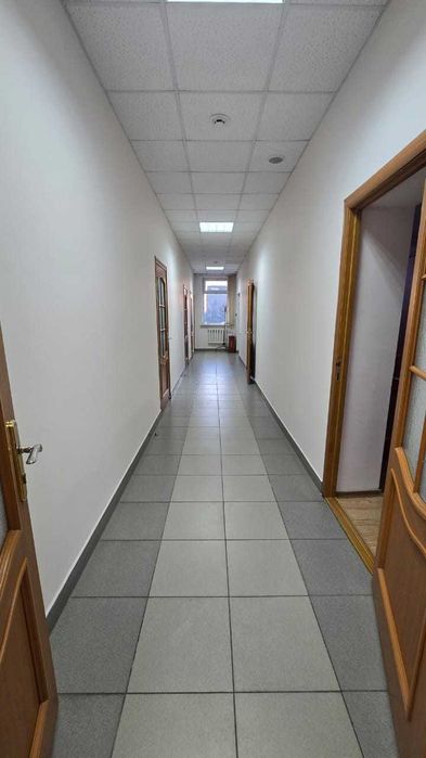 Отдельно стоящее здание.