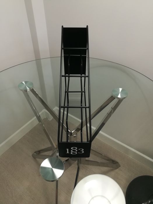 Подставка для бутылок