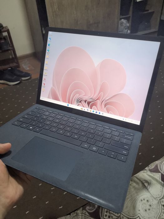 Microsoft surface laptop 3