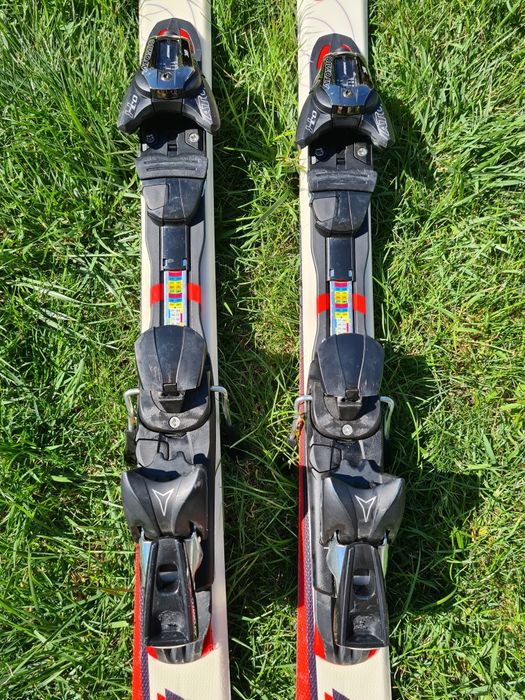 Ски Атомик и автомати Атомик